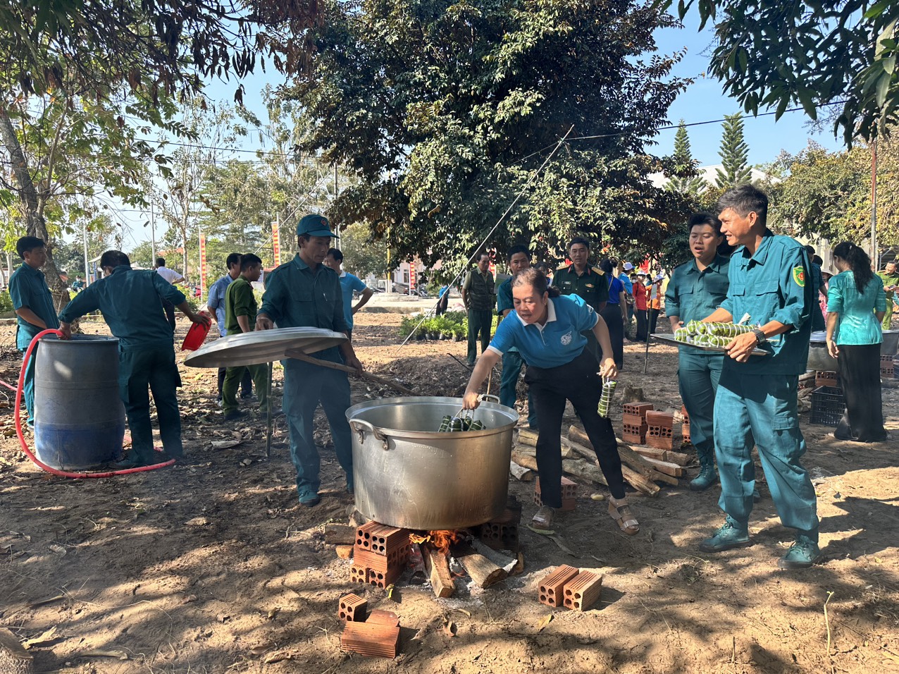 goi banh tet